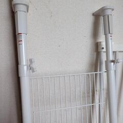 突っ張り棚+バスケットの画像