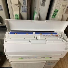 K04373　富士通  中古エアコン　主に6畳用　AS-R22H　冷房能力2.2kw/暖房能力2.5kw K04373 富士通 中古エアコン 主に6畳用 AS-R22H 冷房能力2.2kw