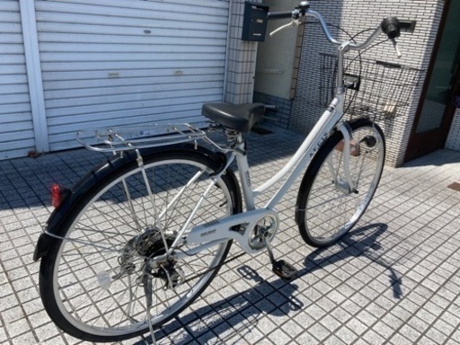 【27インチ自転車】美品❗️外装6段変速　LEDオートライト付　前タイヤ、鍵新品❗️スペアキーあり　若林自転車　唐崎店　SALE中❗️