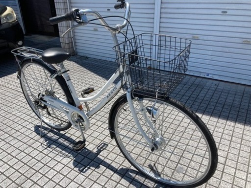 【27インチ自転車】美品❗️外装6段変速　LEDオートライト付　前タイヤ、鍵新品❗️スペアキーあり　若林自転車　唐崎店　SALE中❗️