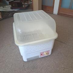 水切り食器乾燥機