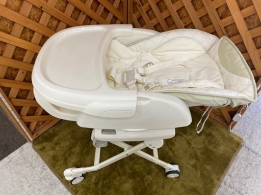 【愛品館 江戸川店】コンビ ベビーステーションAT 電動ハイローチェア ID:110-024185-007