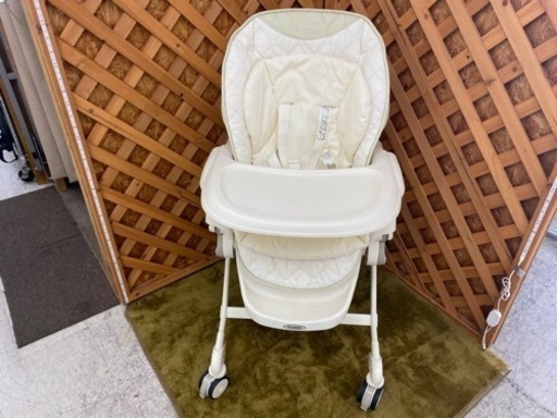 【愛品館 江戸川店】コンビ ベビーステーションAT 電動ハイローチェア ID:110-024185-007