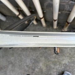 GIANT TCR composite 3 ヘルメット 空気入れ付きの画像