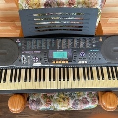 電子ピアノ