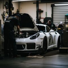 【ブランクOK！】中型自動車の移動・洗車・簡単な整備業務（中型免...