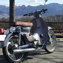 スーパーカブ50 ホンダ aa01 c50 ヒョウ柄 原付 50ccの画像