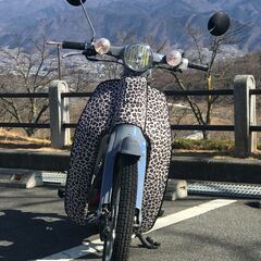 スーパーカブ50 ホンダ aa01 c50 ヒョウ柄 原付 50ccの画像