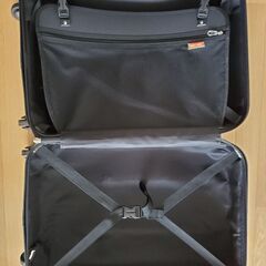 スーツケースの画像