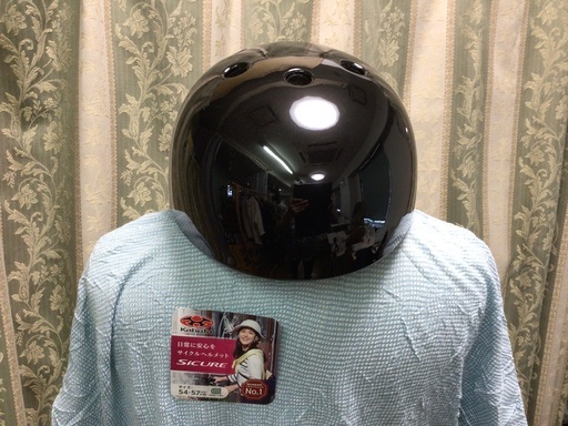 大人気　帽子みたいなヘルメット新品