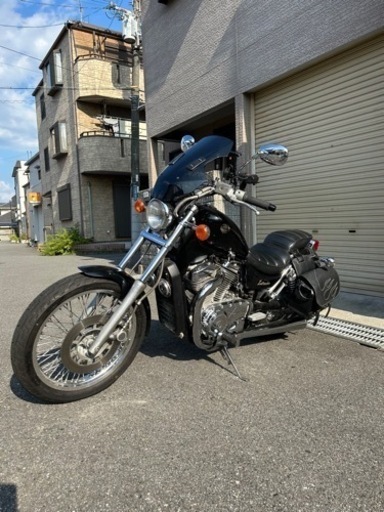 ＊イントルーダー750、整備済、書類有、実働、車検残有、ブラック