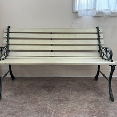 受け渡し完了無料☆ベンチ☆階段で3階になりますの画像