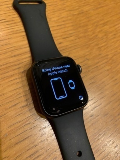 時計 Apple Watch SE