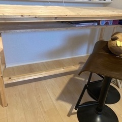 カウンターテーブル　椅子2脚セットの画像