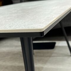 TARNY　センターテーブル　リビングテーブル　ニュートンの画像