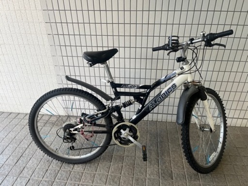 マウンテンバイク　26インチ　18段ギア