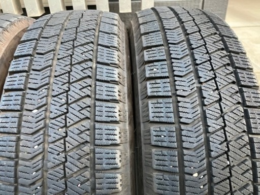 155/65R14バリ山スタッドレスタイヤ4本　タント、ワゴンR、アルト、N -BOX等軽自動車に　ランクB