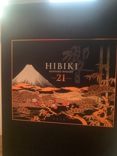 サントリー ウイスキー 響21年 700ml　意匠ボトル（花鳥風月）