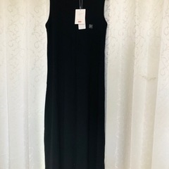 新品❣️ユニクロワンピース伸縮性あり