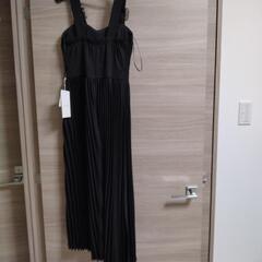 【新品】黒ドレスの画像