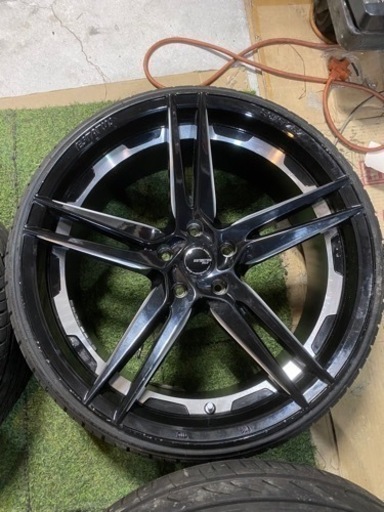 ESTATUS 757 ホイール 20インチ 8.5J/9.5J +38 タイヤ付き4本SET 