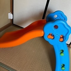 滑り台