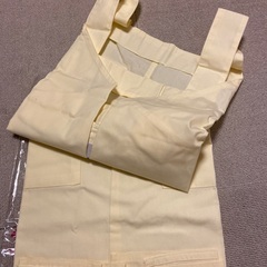 【新品】エプロン　ベージュの画像