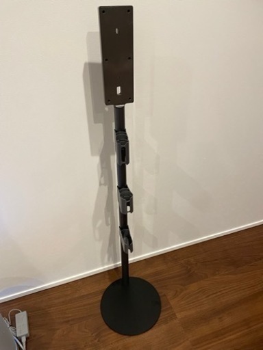 新品未使用　ダイソンスタンド
