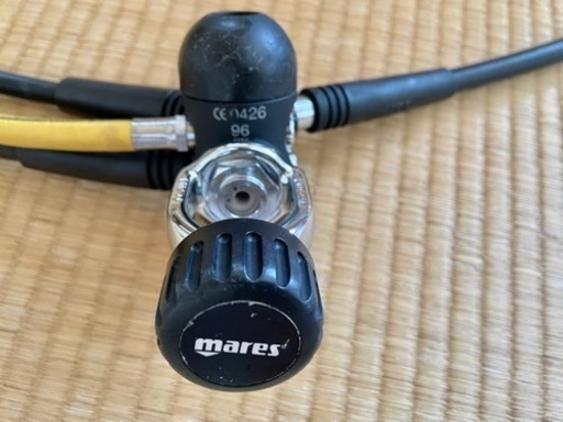 着払発送可★美品【ダイビング　重器材4点　maresレギューレーターセット】使用5回