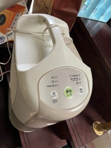 コロナ　除湿機　2015年製　BD-635 衣類乾燥除湿機　corona Amazon | コロナ CORONA 除湿機 衣類乾燥 コンプレッサー式 除湿
