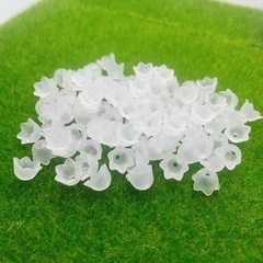 ※すずらん　チューリップ　プラパーツ　白　約100個