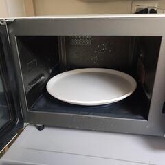 （7/29受渡し可の方）パナソニック 電子レンジ 2011年製、と全身鏡の画像