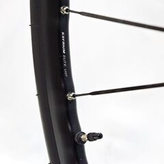 Cannondale Synapse Disc 105 SE 2019 Model Road Bikeの画像