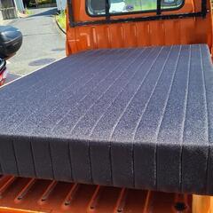 ボンネルコイル脚付マットレスセミダブルベッドの画像