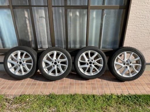 ホイル付きタイヤ