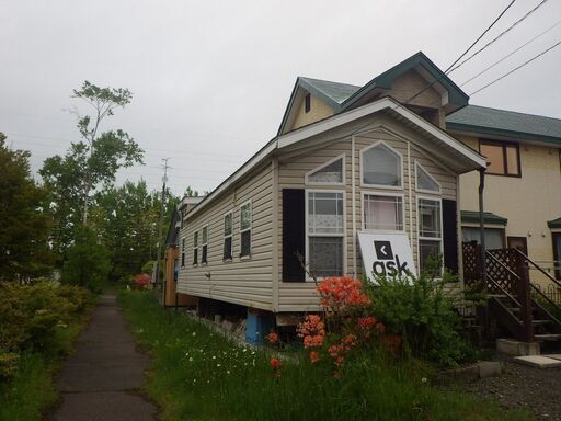 アメリカ直輸入トレーラーハウス