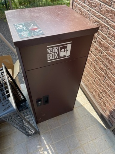 商談中　宅配ボックス　中古