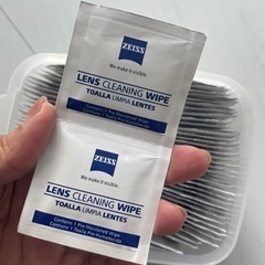 zeiss カメラレンズ　pcスクリーン専用クリーニングペーパーの画像