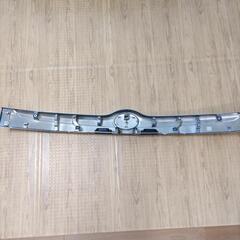 エスクワイアリアガーニッシュの画像
