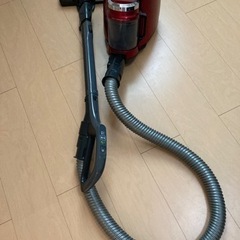 TOSHIBA サイクロン式掃除機　VC-C4
