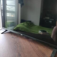 LG 32V FullHD LCD TV 2020 TV32LX6900PJA IPSの画像