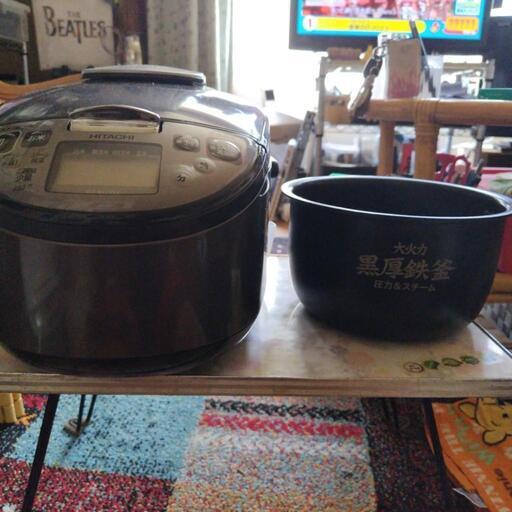 購入者様決まりました　HITACHI  IHジャー炊飯器　5.5合炊き　RZ-KP10J　2011年製【１】