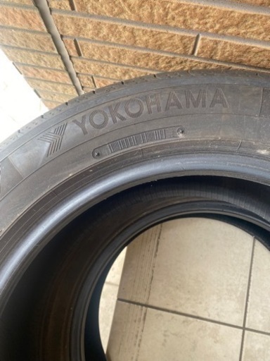 ヨコハマタイヤ Bluearth rv-02 225/55R17 97wバリ山