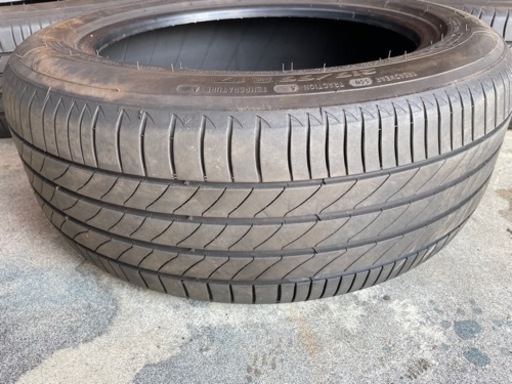 車のパーツ 215/55r17 MICHELIN primacy