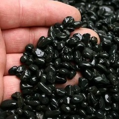 水槽の砂利　シンセー 観賞魚用底砂 ブラックホール　6リットル