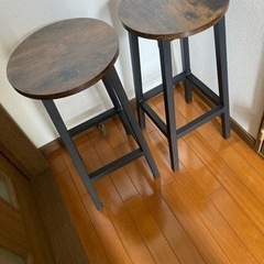 カウンターチェアの画像