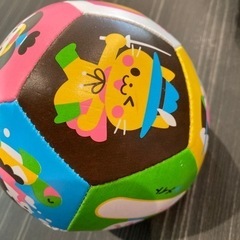 【取引者確定】ボール2個&プーさんカー　3点セットの画像