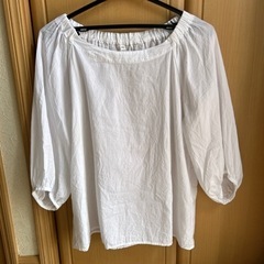 白スモックブラウス