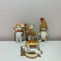 mofusand えびにゃんフィギュア　マリトッツォ マスコット