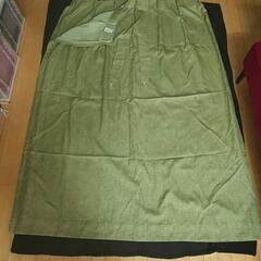 ニトリ 遮光カーテン 縦180×幅144 ×2枚 (緑)